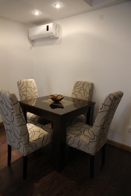 Guesthouse Civovic Bar Bilik gambar